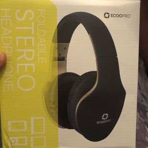 Brand new headphone